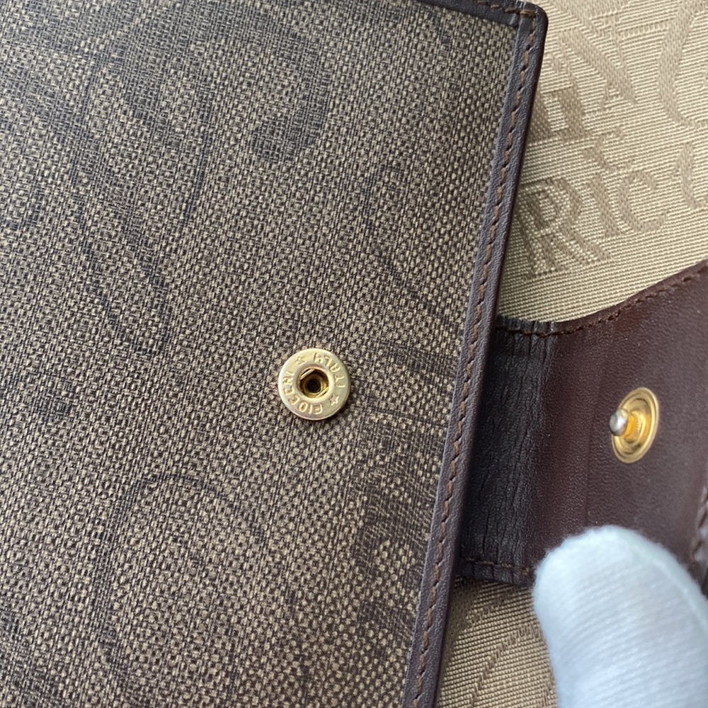 Nina Ricci Wallet (CLST) - Picture 9 of 11